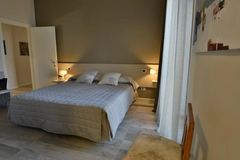 Daman Rooms & Breakfast Barzago 0*,  İtalya
