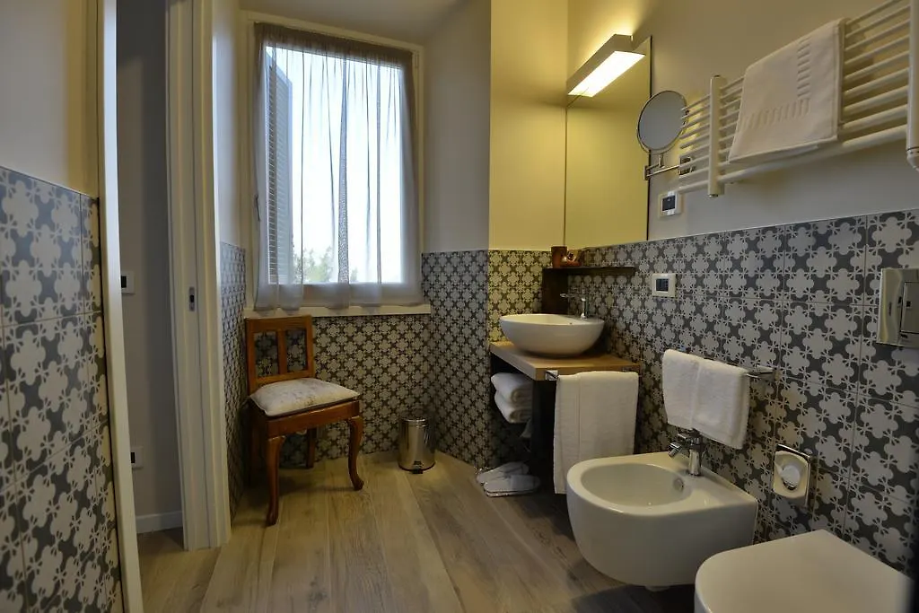 Daman Rooms & Breakfast Barzago 0*,  İtalya